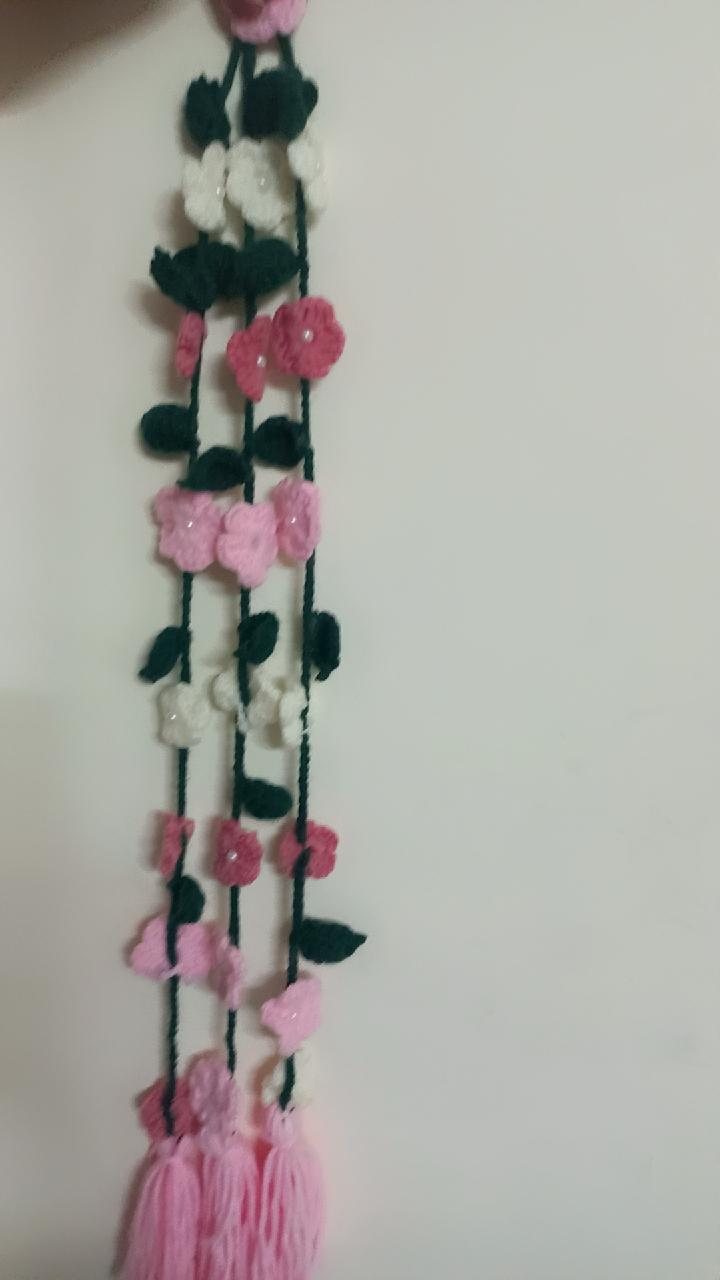 Rosebud Trailing Garland — handmade crochet bouquets